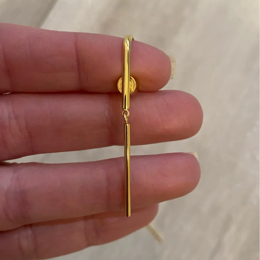 Gold Tone Cuffed Straight Dangling Bar Earrings for Pierced Ears
